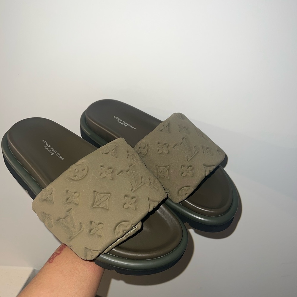 Pool Pillow Flat Comfort Mule